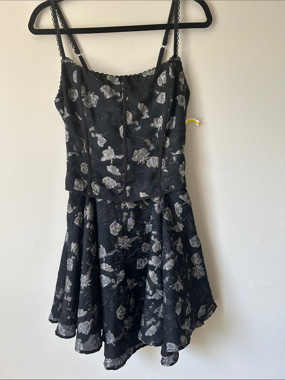 Arose Studio Belle Metallic Floral Jacquard Cocktail Minidress